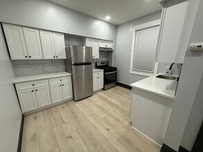 58 62nd St, Unit A in West New York, NJ - Building Photo - Building Photo