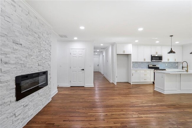 1321 Avon Ave SW in Atlanta, GA - Building Photo - Building Photo