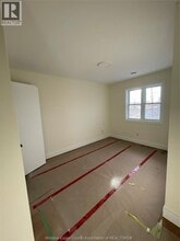 1327 HENRY Frd in Windsor, ON - Building Photo - Building Photo