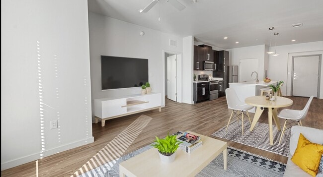 FLATZ 432 in Midland, TX - Building Photo - Building Photo