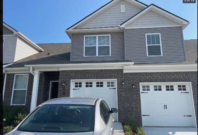 property at 641 Birdie Dr