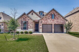 1904 Brown Stone Dr in Plano, TX - Building Photo