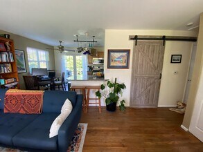 4365 Comanche Dr in Boulder, CO - Building Photo - Building Photo