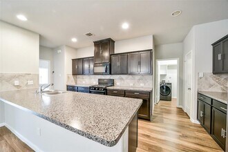 3623 Bright Moon Ct in Park Row, TX - Building Photo - Building Photo