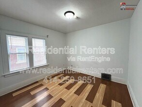 2728 N 47th St in Milwaukee, WI - Building Photo - Building Photo