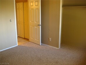 2894 Lilac Ct in Henderson, NV - Building Photo - Building Photo