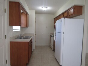 509 Wood Crest Way in Pensacola, FL - Building Photo - Building Photo