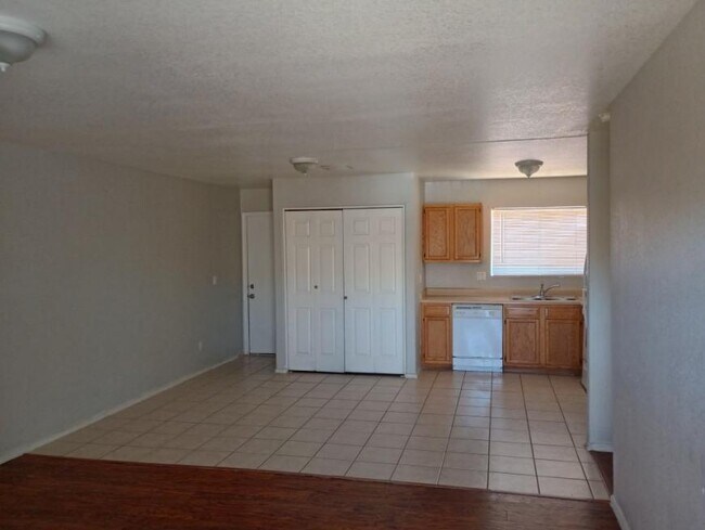 14340 S Durango Rd in Arizona City, AZ - Building Photo - Building Photo