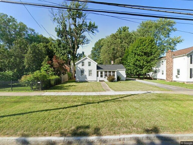 property at 612 2nd St