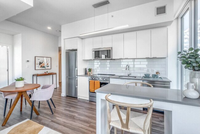 1221 Macleod Trl SE, Unit SI ID1370254P in Calgary, AB - Building Photo - Building Photo