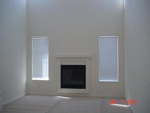 3567 San Augustine Ave in Merced, CA - Foto de edificio - Building Photo