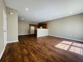 10340 Parkview Ave in Kansas City, KS - Building Photo - Building Photo