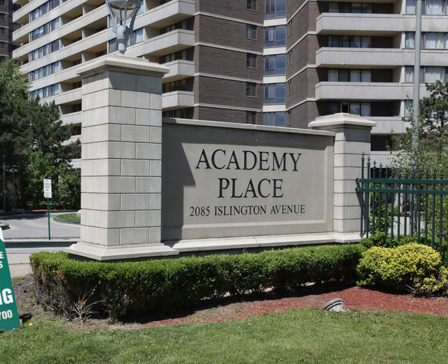 Academy Place in Toronto, ON - Building Photo - Building Photo