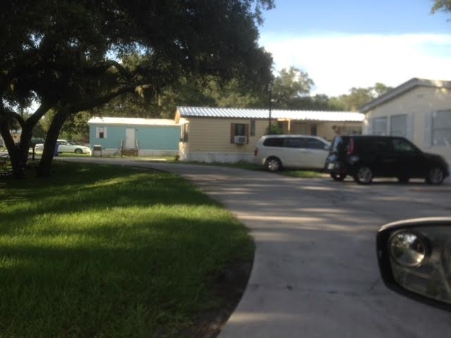 8841 Richmond St in Gibsonton, FL - Building Photo - Building Photo