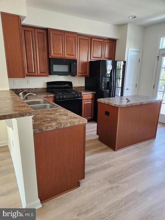 property at 1 Stevens Ct