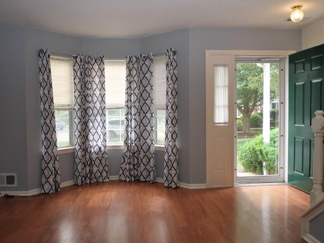 170 Leedom Way, Unit 21 in Newtown, PA - Building Photo - Building Photo
