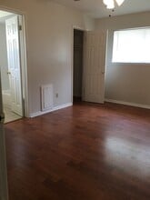 1727 Junker St in Rosenberg, TX - Foto de edificio - Building Photo