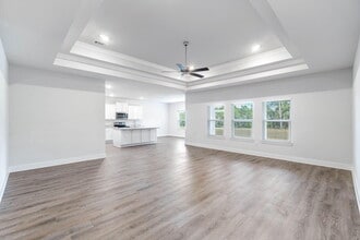 127 Hobson Ave in Crestview, FL - Building Photo - Building Photo