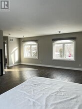 602 Lake Dr S in Georgina, ON - Building Photo - Building Photo