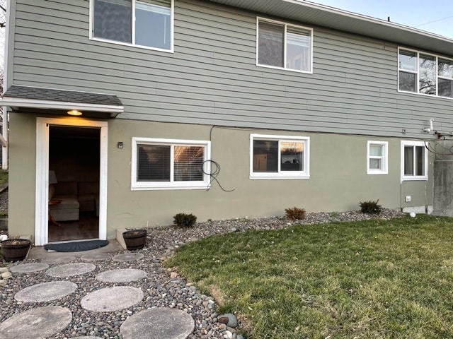property at 1420 Cedar Ave