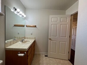 1780 Mahogany Dr in Minden, NV - Building Photo - Building Photo