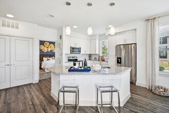 Lakecrest in Katy, TX - Building Photo - Building Photo