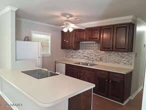 124 Driftwood Dr in Lafayette, LA - Building Photo - Building Photo