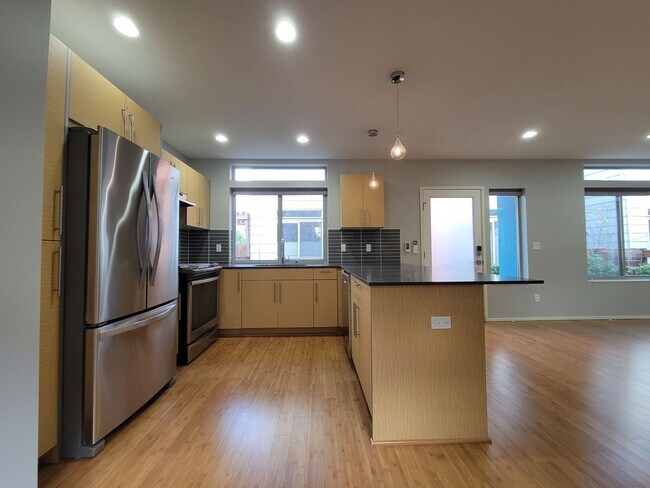 1625 23rd Ave in Seattle, WA - Building Photo - Building Photo