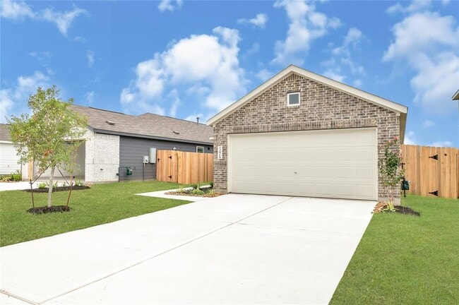 12918 Shells Ln in Crosby, TX - Building Photo - Building Photo