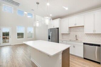 605 Club View Way in Mount Juliet, TN - Foto de edificio - Building Photo