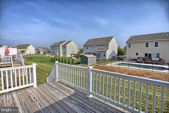1681 Haralson Dr in Mechanicsburg, PA - Building Photo - Building Photo