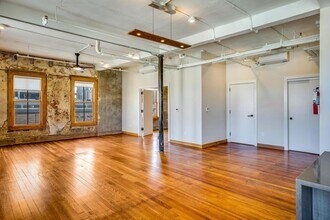 219 N Alamo St in San Antonio, TX - Building Photo - Building Photo