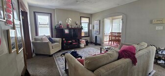 109 Hill St, Unit 4 in Ann Arbor, MI - Building Photo