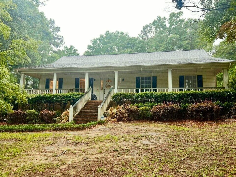 3638 Country Ct S in Mobile, AL - Building Photo