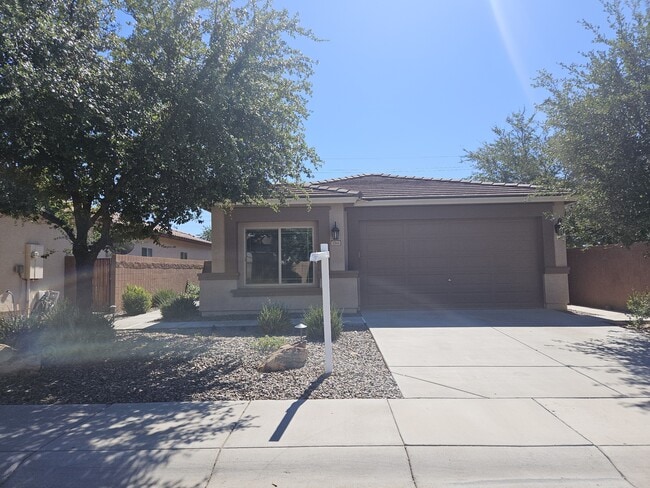 property at 1541 W Crape Rd