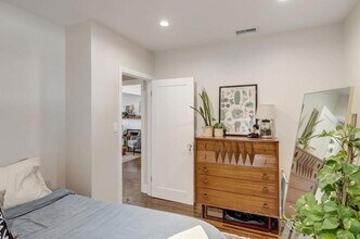 2129 Dwight St in San Diego, CA - Building Photo - Building Photo
