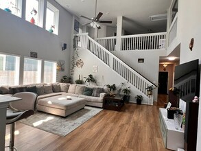312 Blue Hibiscus Dr in Liberty Hill, TX - Building Photo - Building Photo