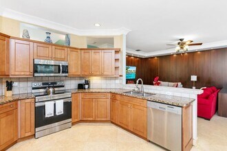 7000 Chesapeake Cir in Boynton Beach, FL - Building Photo - Building Photo