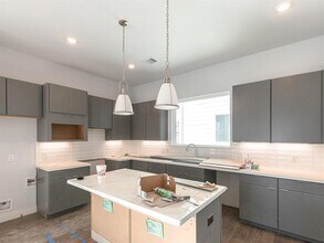 4225 Eli St in Houston, TX - Building Photo - Building Photo