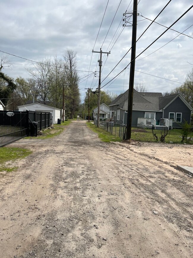 611 Vine St in Van Buren, AR - Building Photo - Building Photo