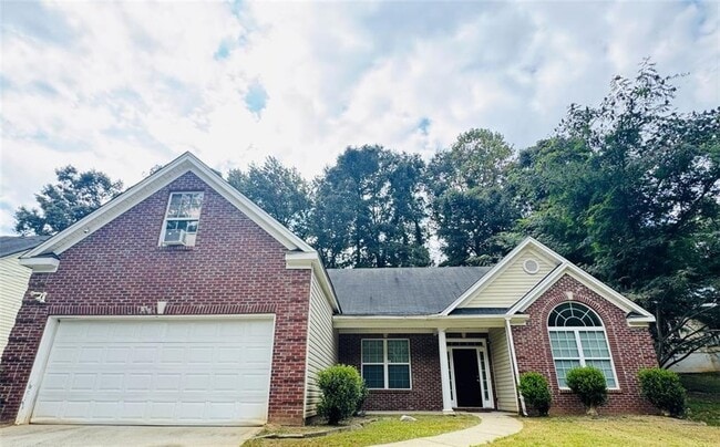 property at 5736 Lakeside Dr