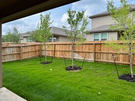 13915 Borolanite Dr in San Antonio, TX - Building Photo