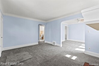 5444 Kenilworth St in Dearborn, MI - Building Photo - Building Photo