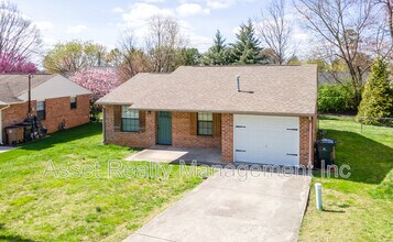 6121 Bill Murray Ln in Knoxville, TN - Building Photo - Building Photo
