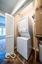 234 E 9th St in Indianapolis, IN - Building Photo - Building Photo