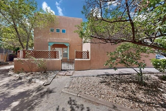 property at 1700 Violetas Rd NW