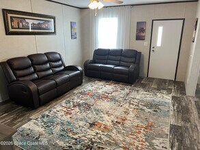 194 Holiday Park Blvd NE in Palm Bay, FL - Building Photo - Building Photo