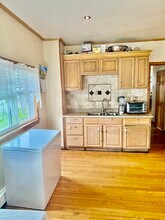 9 Newhall St in Lowell, MA - Building Photo - Building Photo