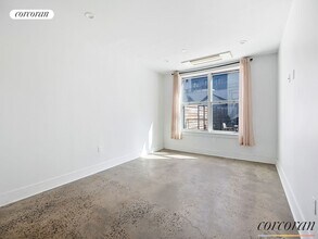 16 Melrose St in Brooklyn, NY - Building Photo - Building Photo