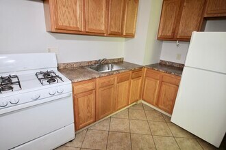 JEFFERSON VILLAGE -- 077 in Washington, PA - Foto de edificio - Interior Photo